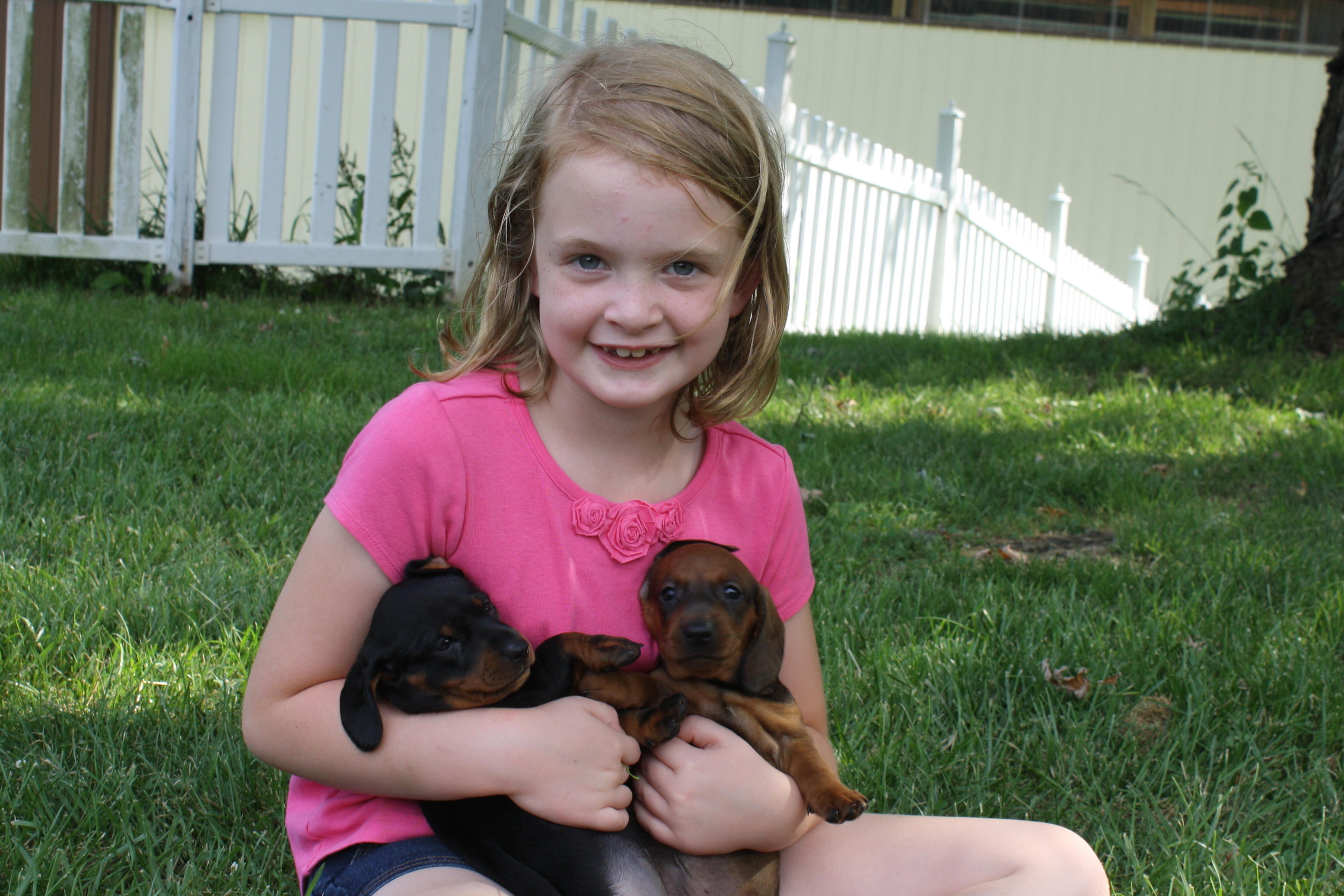 2010_06_27 Jane and puppies.jpg